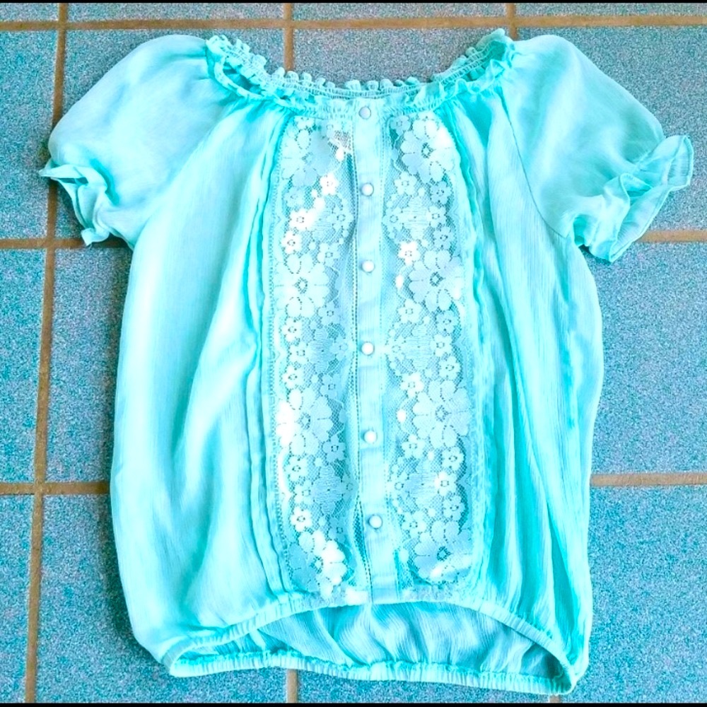 Floral Dress Shirt
Eyelash Couture Boho Sheer Blouse 
Sz Med
Like New